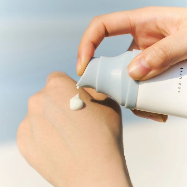 Centella Hyalu-Cica Water-Fit Sun Serum SPF50 + PA+++ (100 ml)